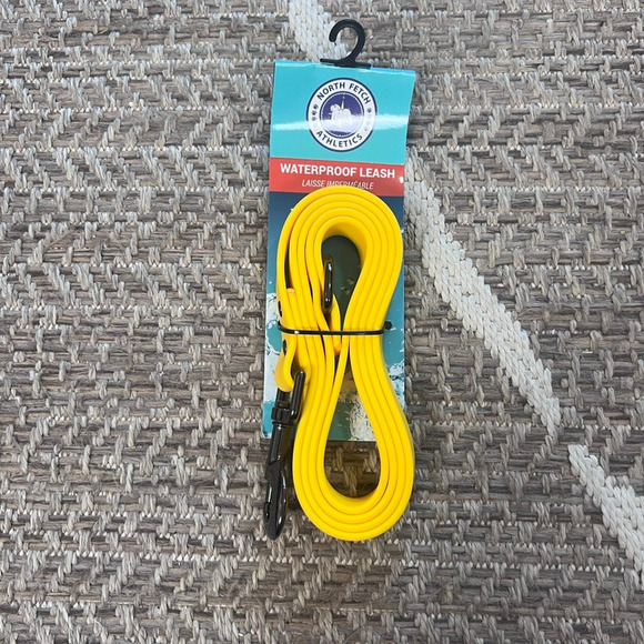 North Fetch Athletics Waterproof Leash 52" - Picture 1 of 4